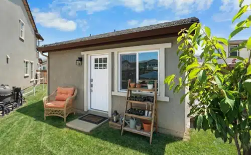 400 SF Backyard ADU for Rent Lathrop, CA 95330