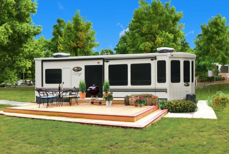 Can an RV be an ADU?