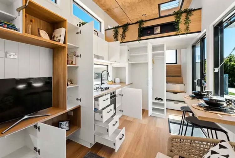 Tiny House Storage Ideas: Maximizing Every Inch