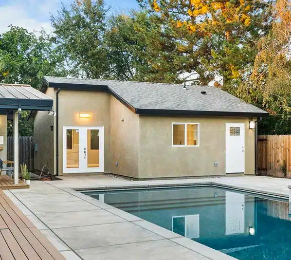 495 SF Poolside ADU Sacramento CA 95835