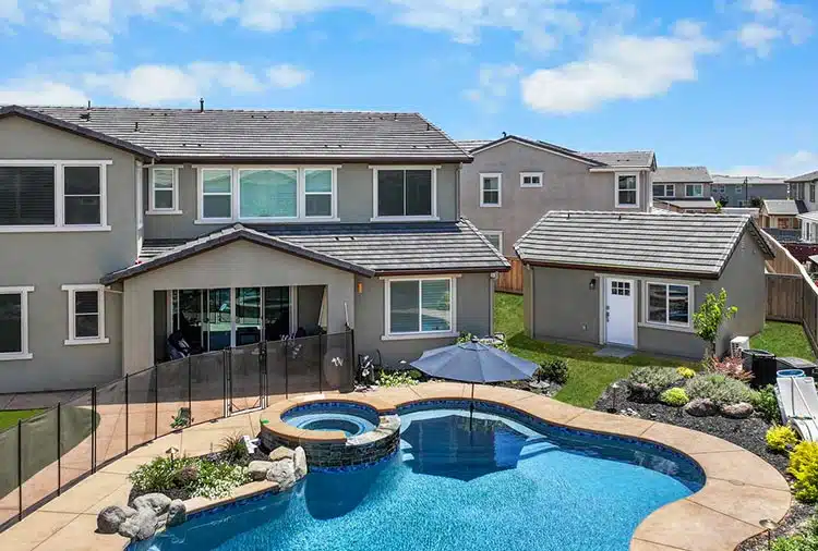 Front-Yard ADUs in Sacramento: Regulations and Opportunities