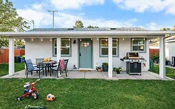 390 SF Charming Studio ADU Sacramento CA 95835